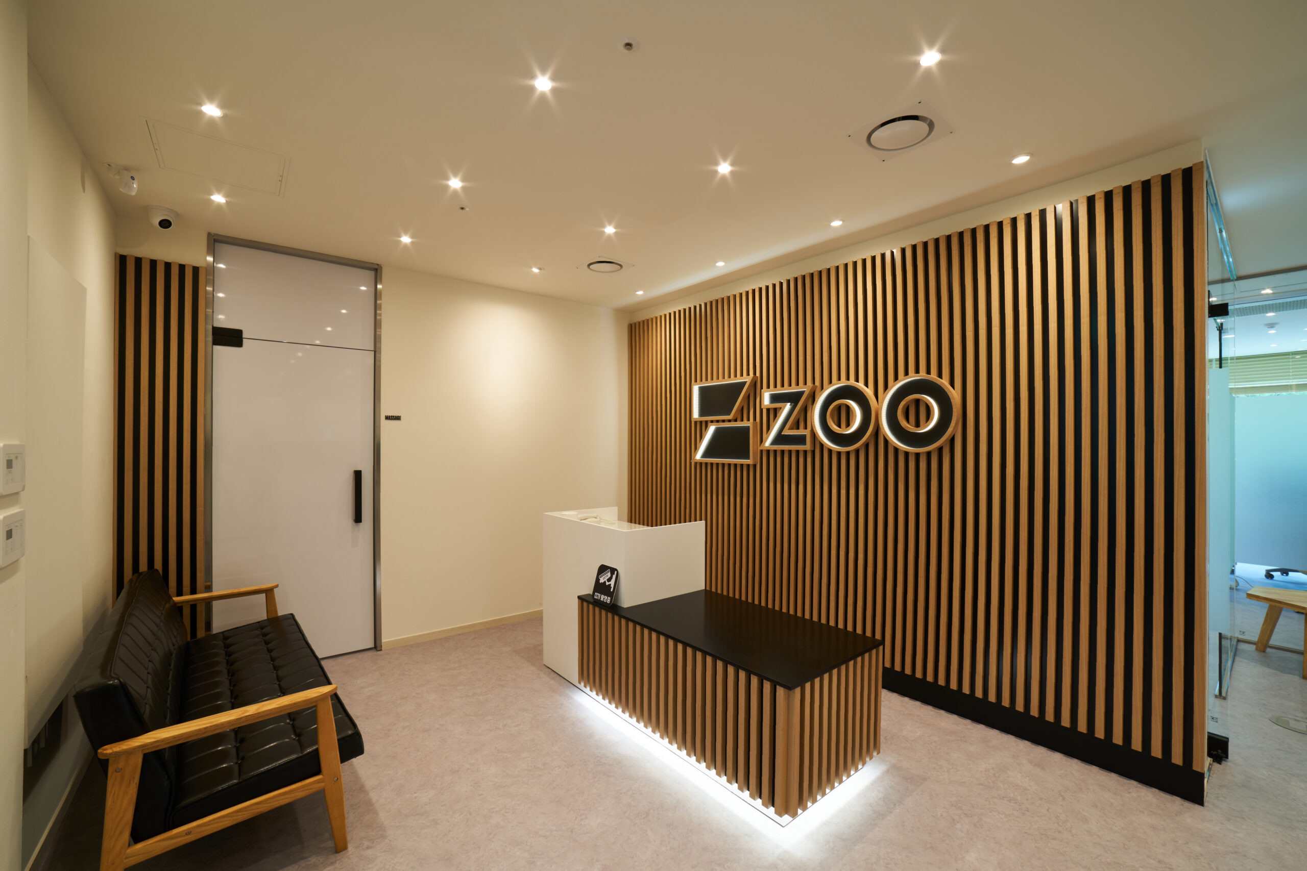 ZOO Korea Lobby